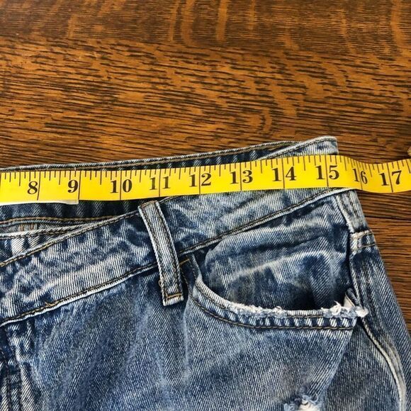 Flying Monkey Super Distressed Medium Wash Straight Leg Jeans Size 8/29 - Picture 12 of 15